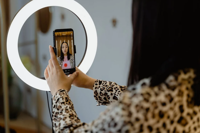 The Science Behind TikTok’s Addictive User Interface